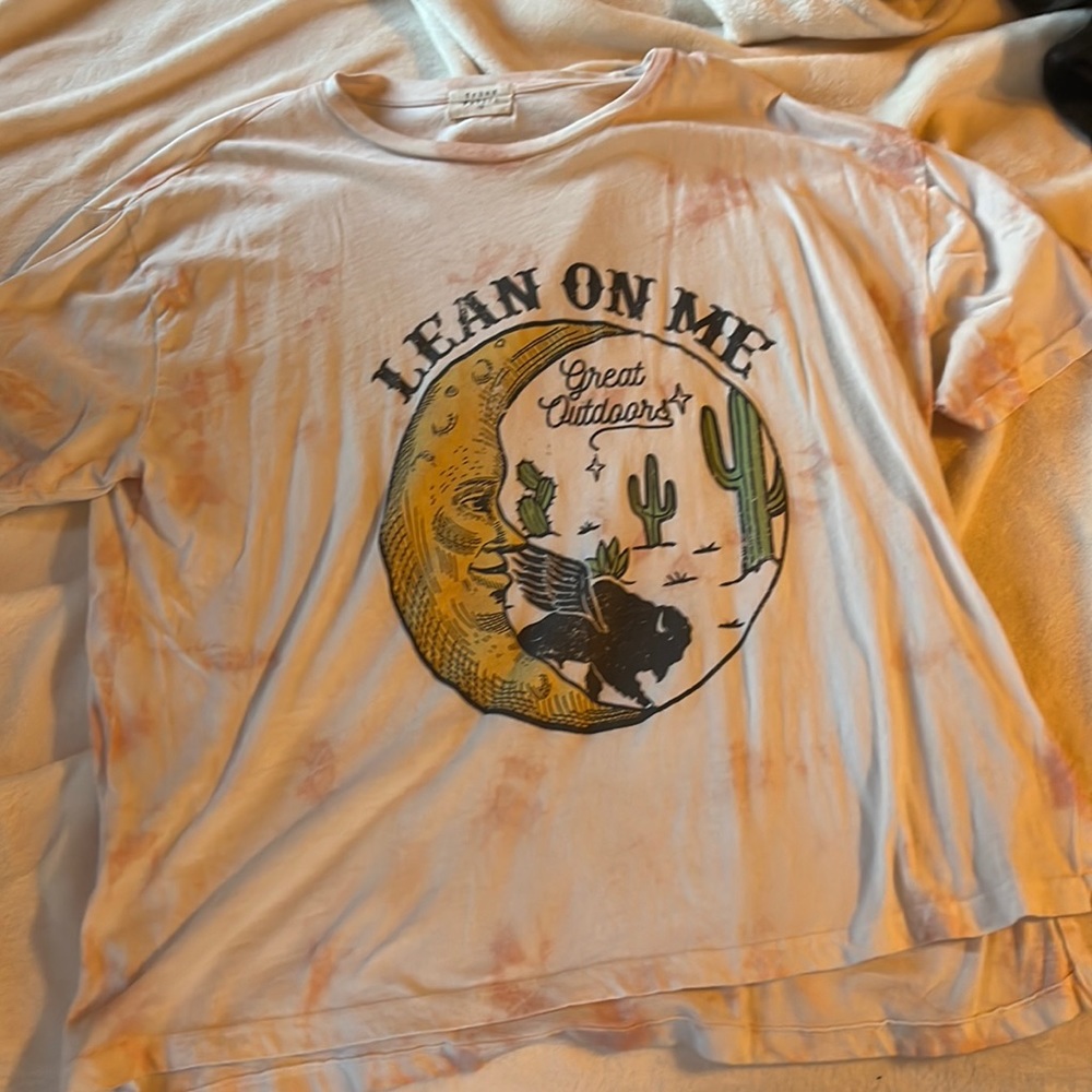 T-shirt